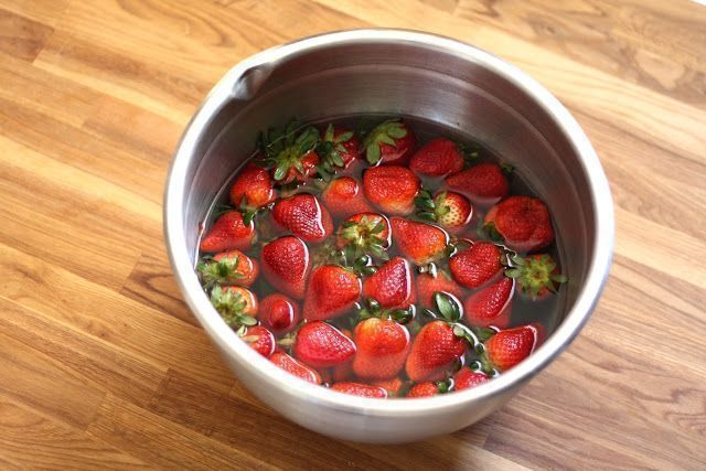 agua para lavar fresas